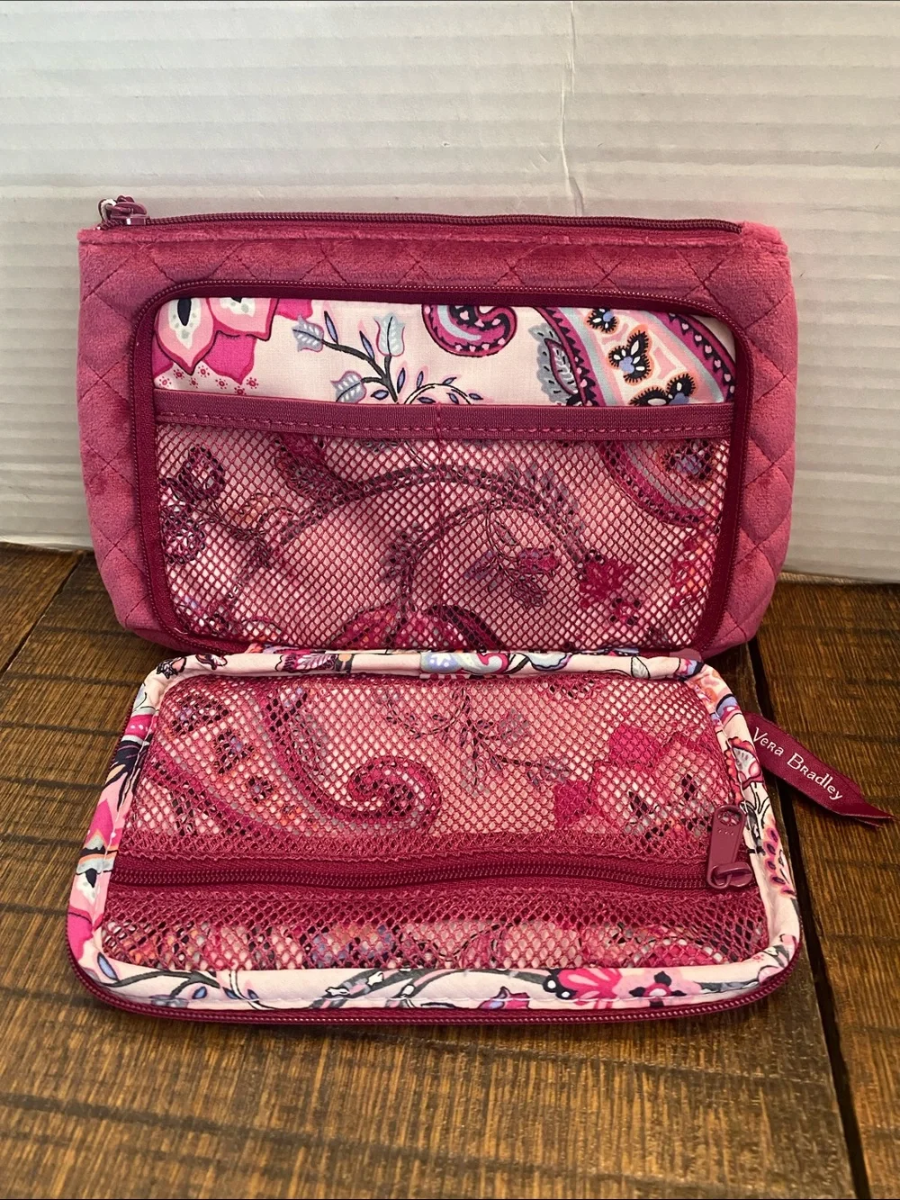 Vera Bradley Majestic Magenta Quilted Compact Organizer Breast Cancer Awareness